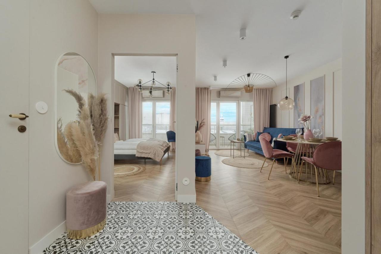 Elegant Apartment With Balcony Krakowska Wroclaw By Renters Prestige エクステリア 写真